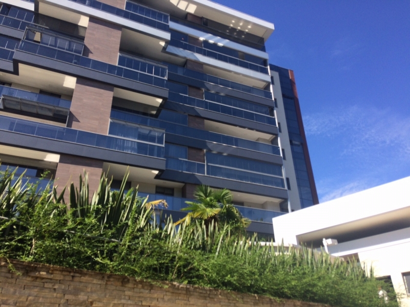 Fachada de Vidro Metropolitana de Curitiba - Fachada de Vidro Residencial