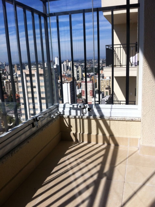Fechamento de Vidro Sacada Orçamento Cidade Industrial de Curitiba - Fechamento Sacada com Vidro