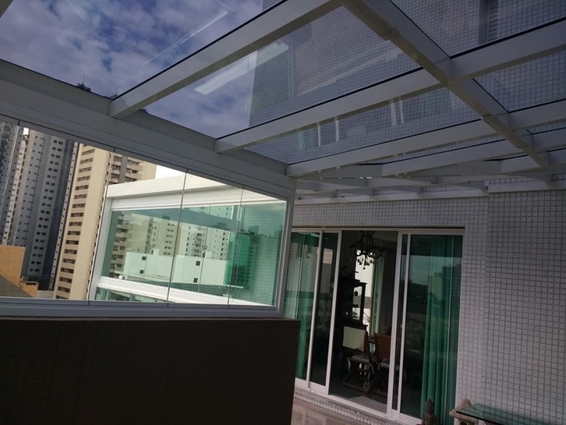 Instalação de Cobertura de Vidro para Varanda Jardim das Américas - Cobertura de Vidro para Pergolado