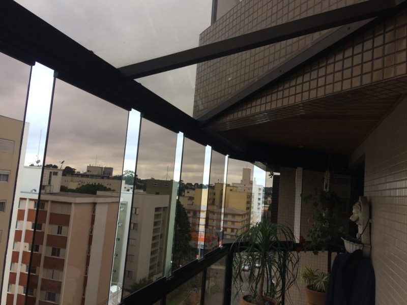 Instalação de Cobertura em Vidro Temperado Centro de Adrianópolis - Cobertura Retrátil de Vidro