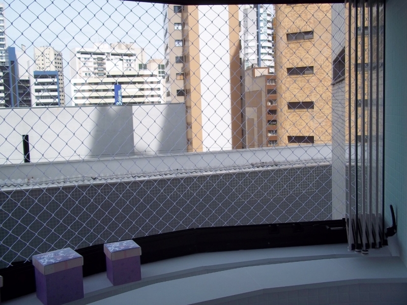 Serviço de Fechamento de Sacada com Vidro de Correr São Francisco - Fechamento de Sacada com Vidro