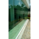 varanda de vidro verde Bairro Alto
